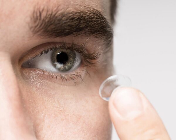 Lentes de contacto en Valencia - ojo